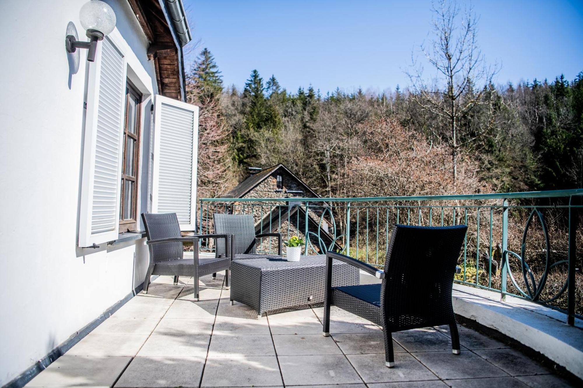 Hotel Les Ardillieres Du Pont D'Oye Habay-la-Neuve Ruang foto