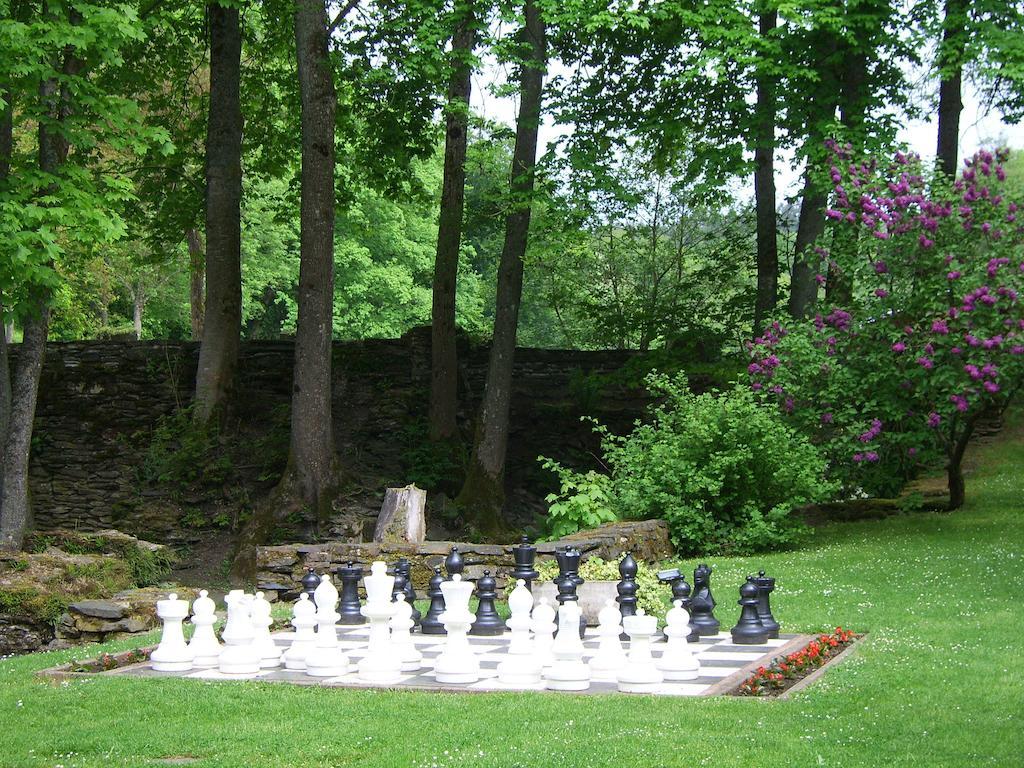 Hotel Les Ardillieres Du Pont D'Oye Habay-la-Neuve Bagian luar foto